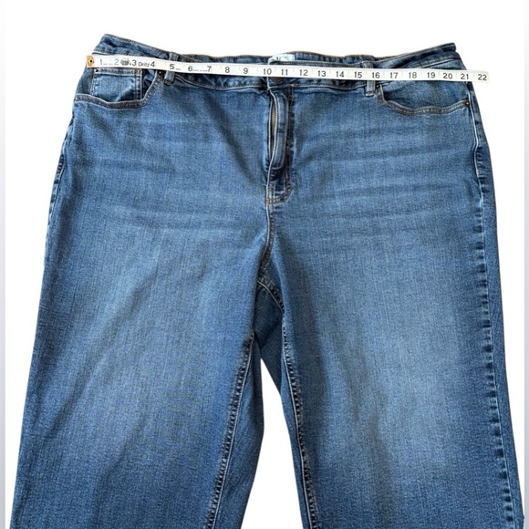 Penningtons, D/C Jeans Responsible, 1948 Fit, Denim Capri, 26W Plus Size - Picture 6 of 10